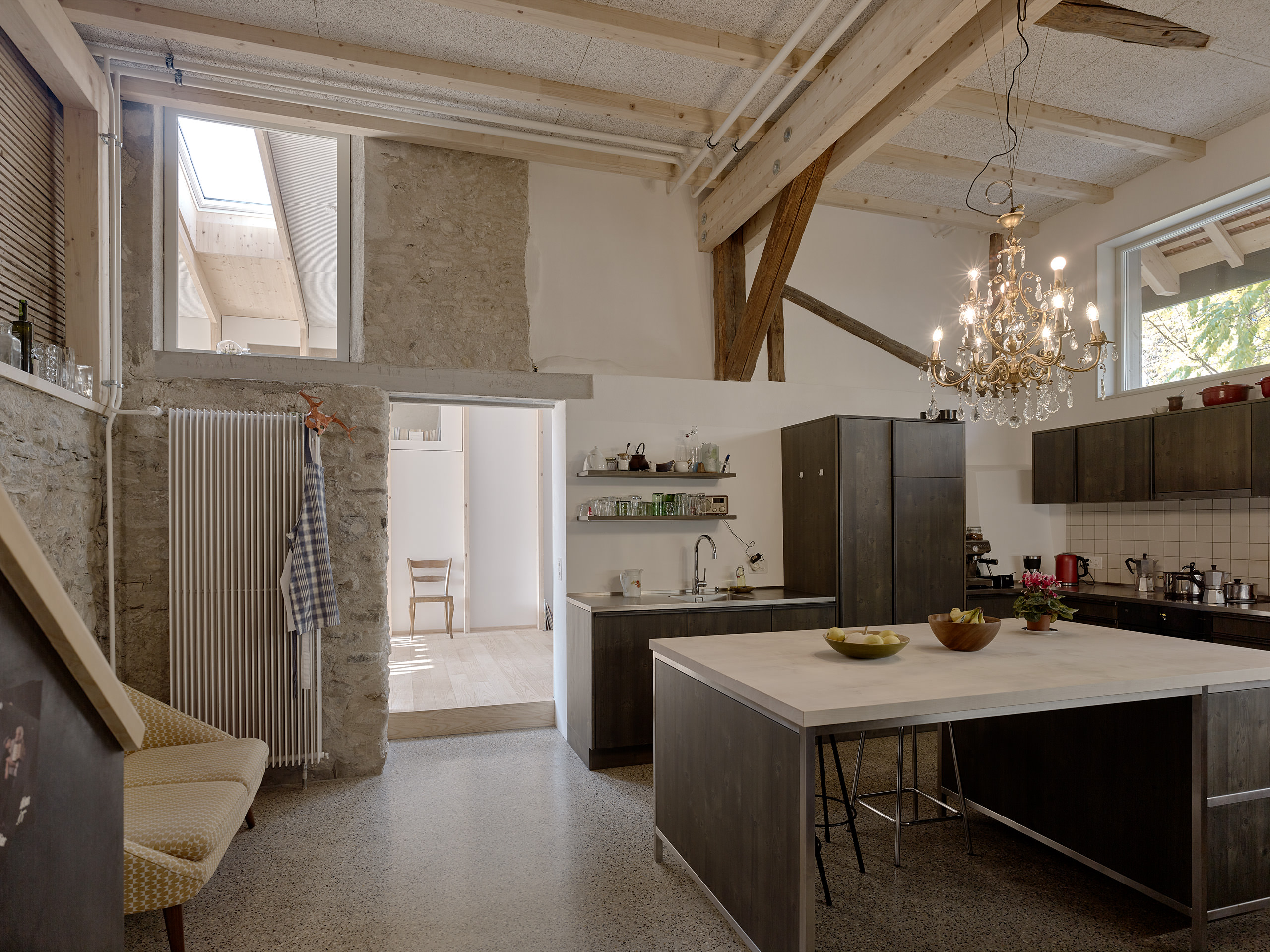 E19715 Alpa 095661p SCREEN